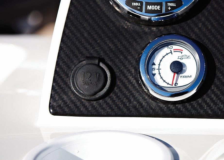 Quicksilver 605 Sundeck   Mercury F115 - 2024