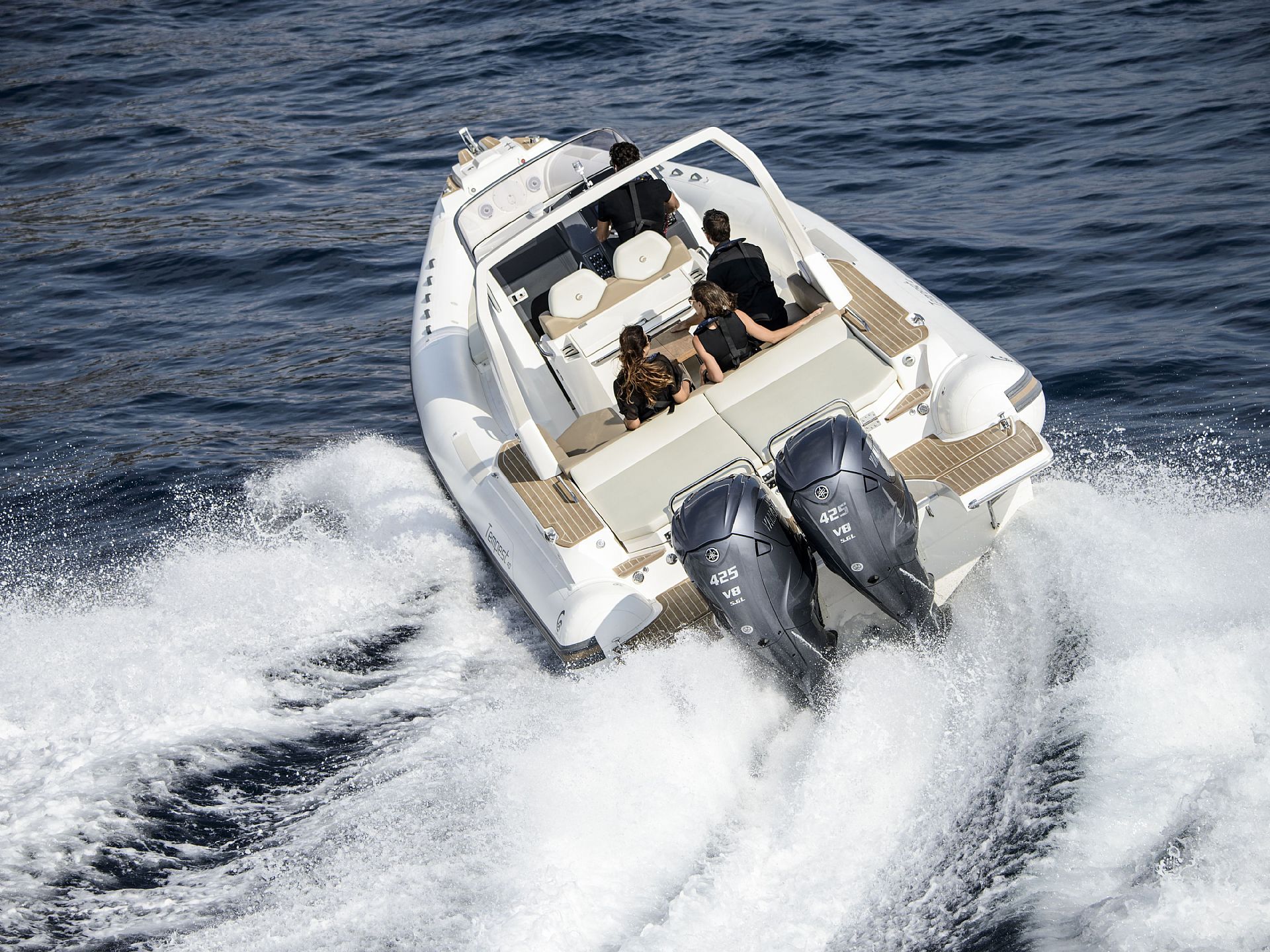 Capelli TE 40   2x 425 Yamaha XTO - Kmalu v Sloveniji - 2022
