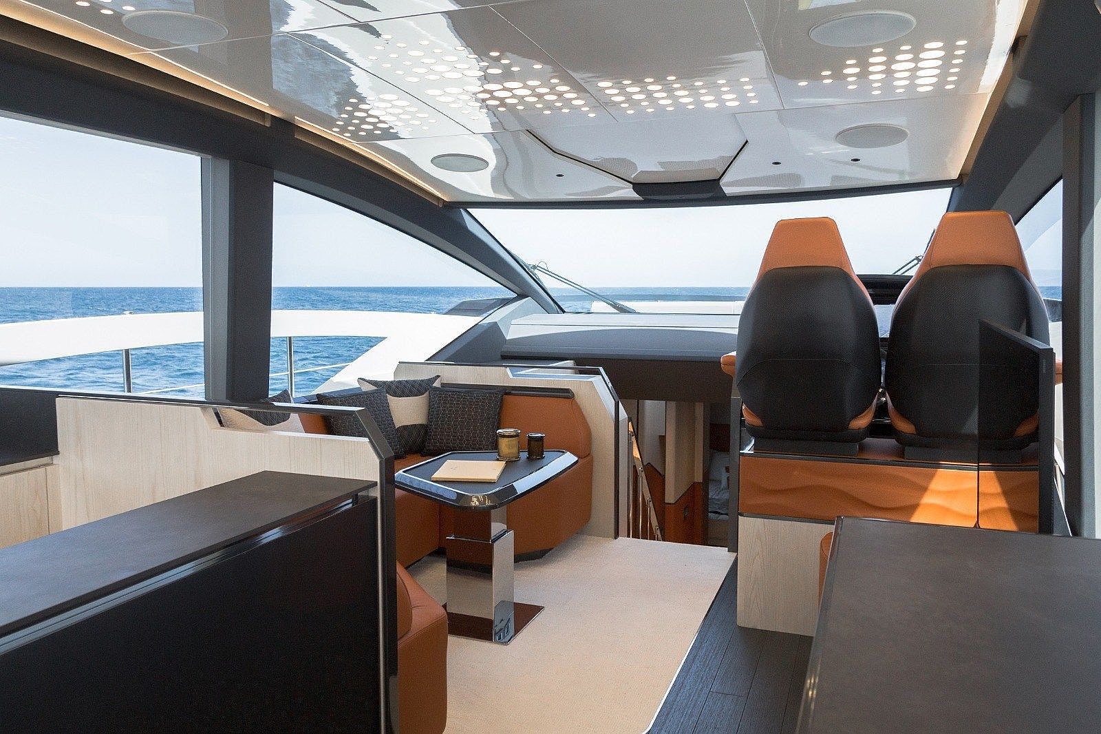 Astondoa 677 Coup� - 2026