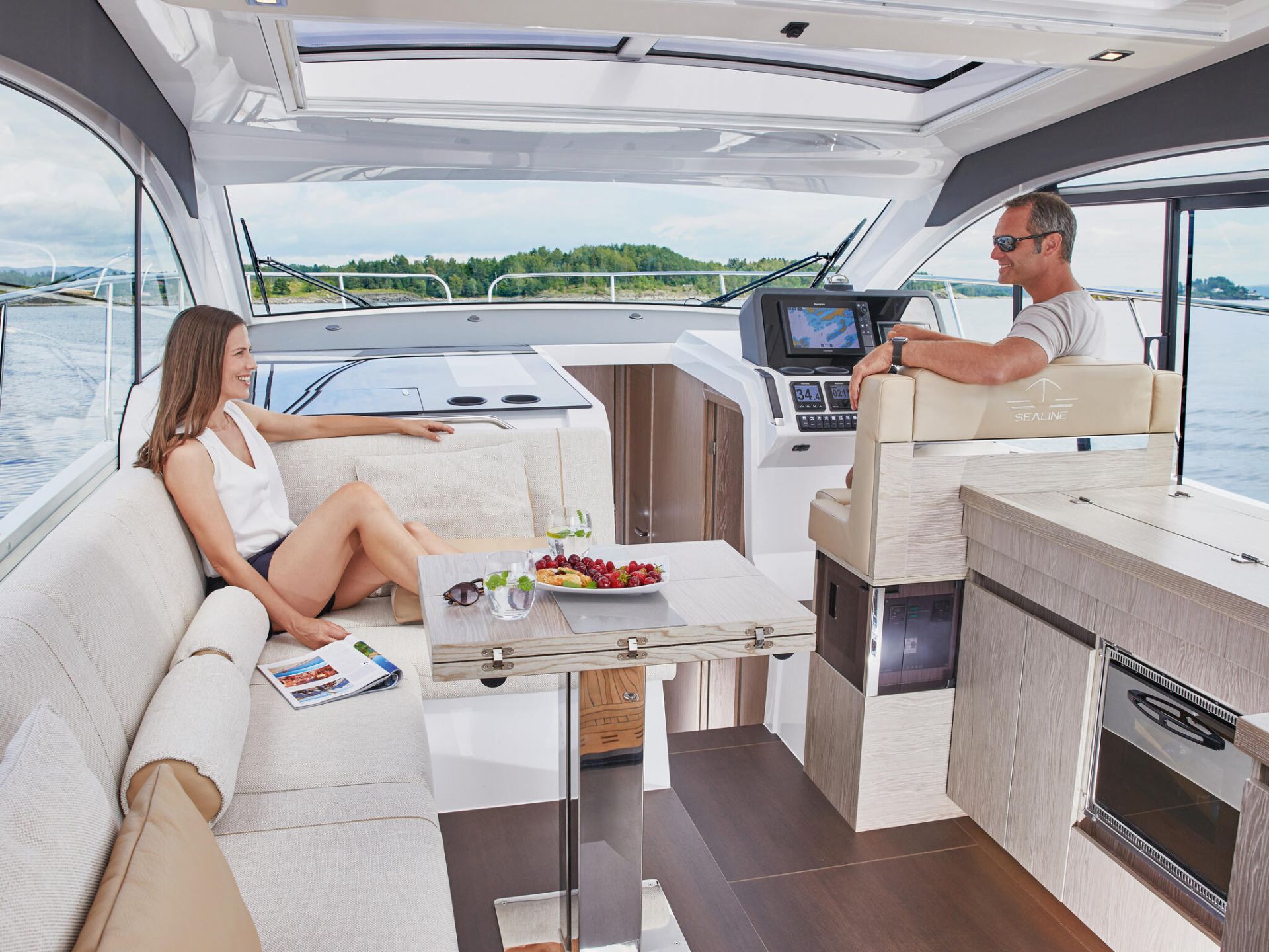 Sealine C390v - 2024