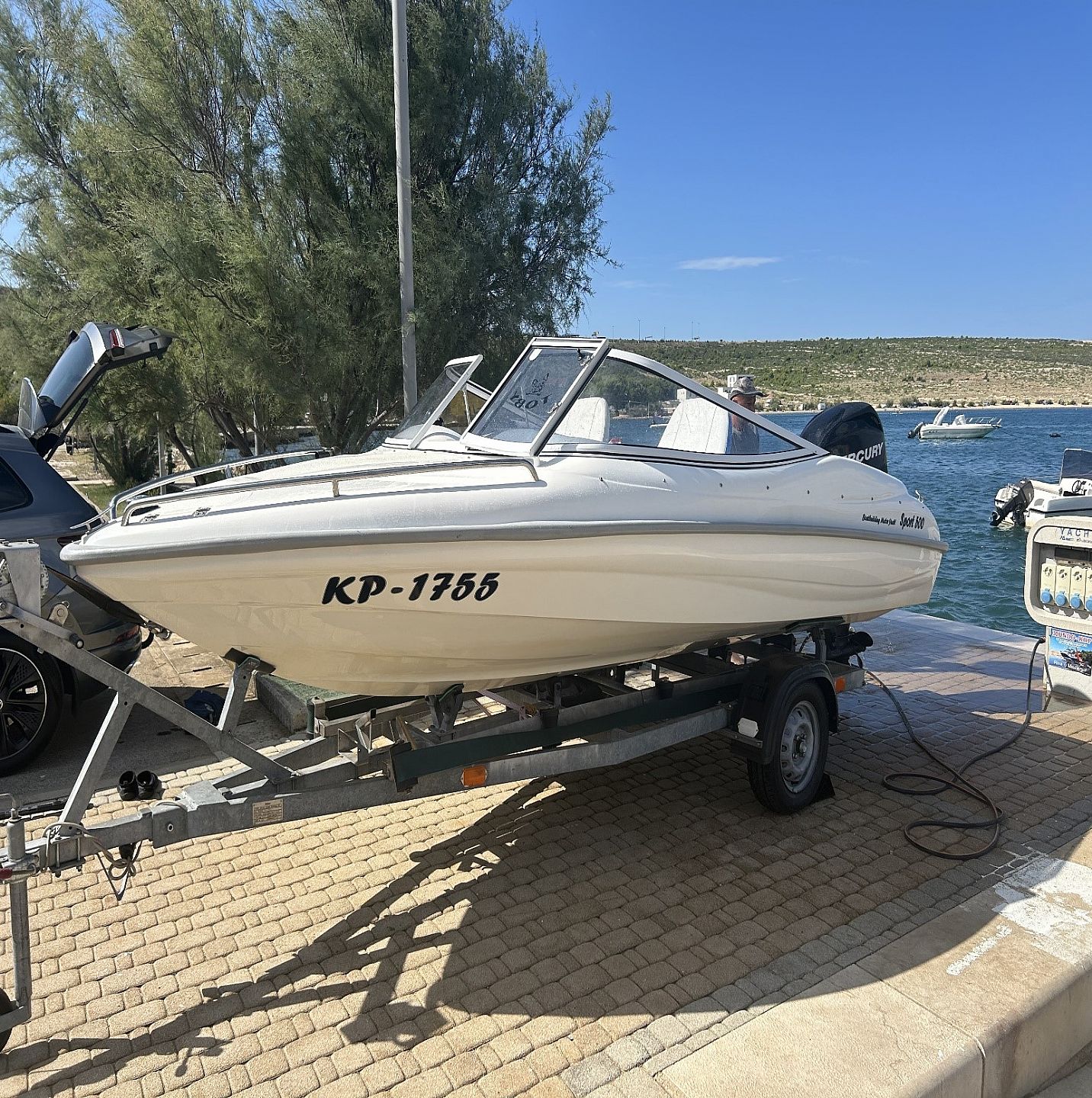 GLISER SPORT 500 BOATBUILDING MOTOR YACHT - 2011