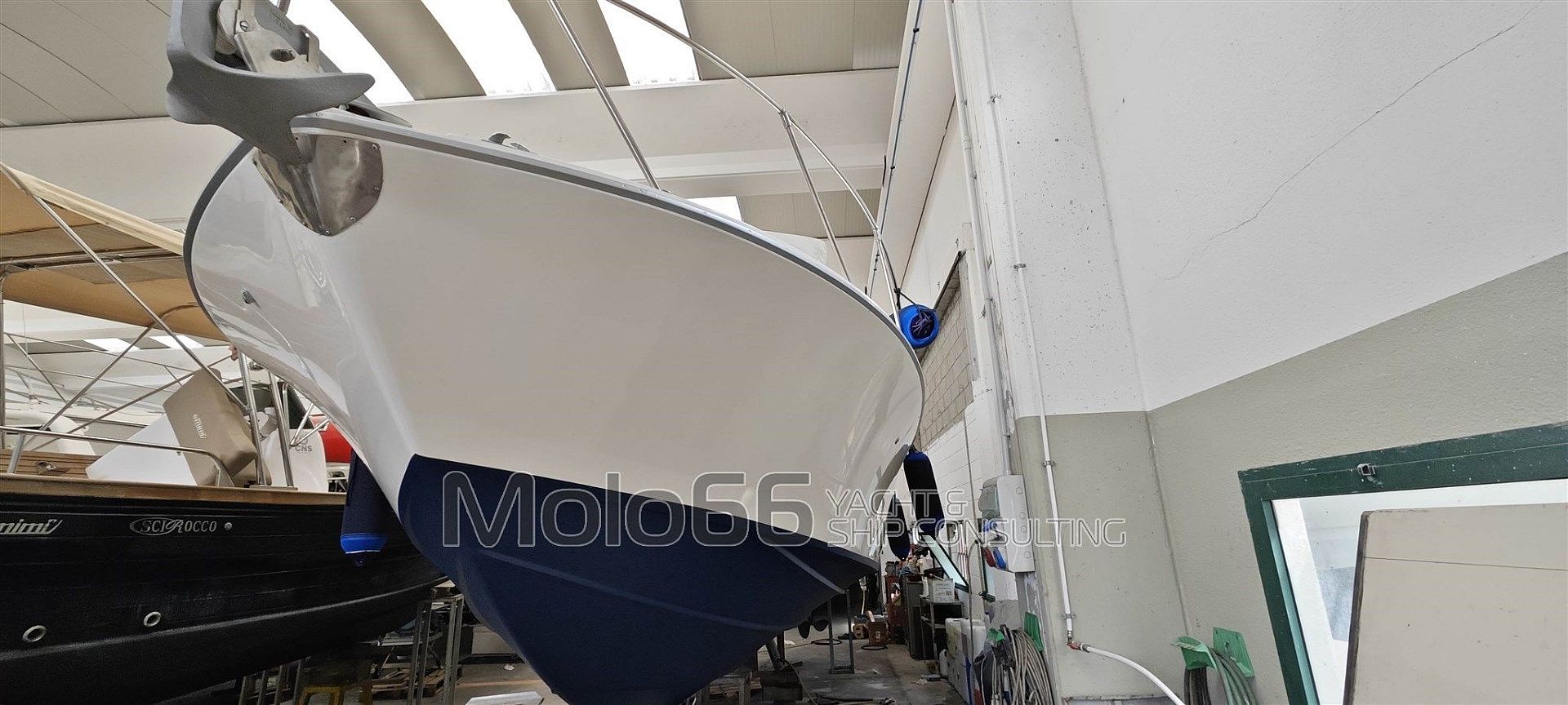 Bertram Yacht 28 Sport Convertible - 1983