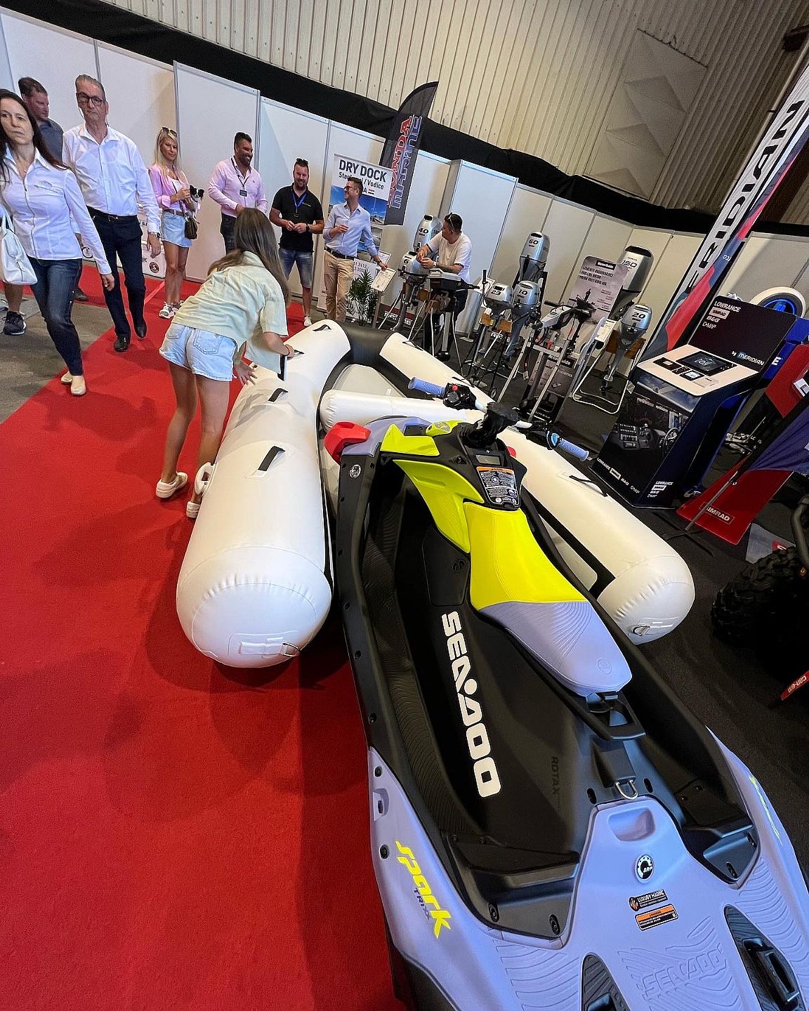 JET-BOAT 380, dodatek za jet-ski, Sea Doo, vodni skuter - 2024