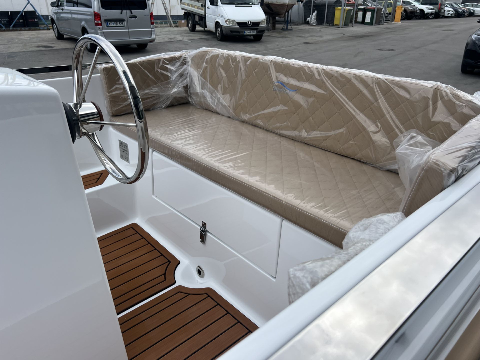 Silver yacht 495 - 2024