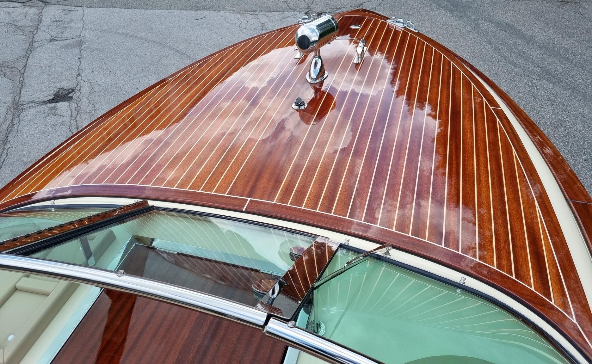 COMMITTI Venezia 25 Classic Mahogany - 2023