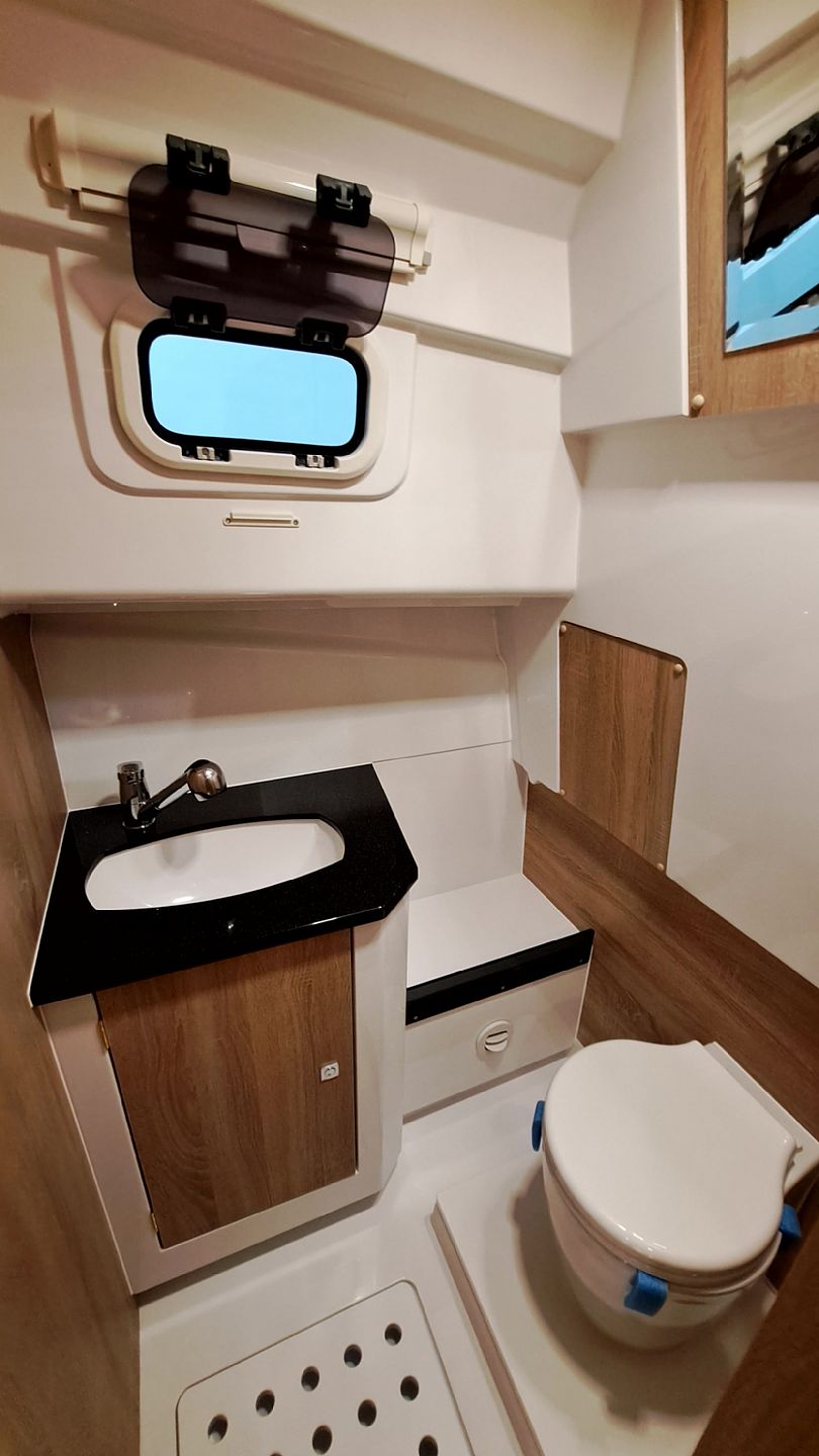Nautic Yachts 990 CC - DEMO PLOVILO - 2024