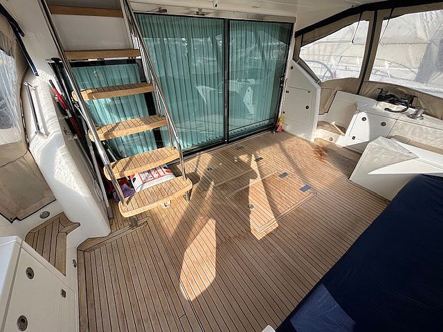 Fairline SQUADRON 65 - 2010