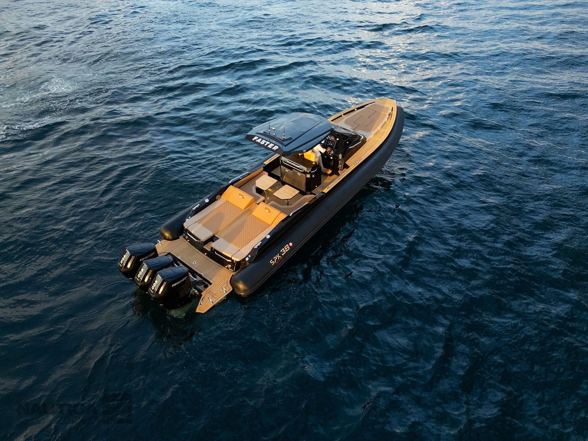 Spx Rib 38 Dinette - 2026
