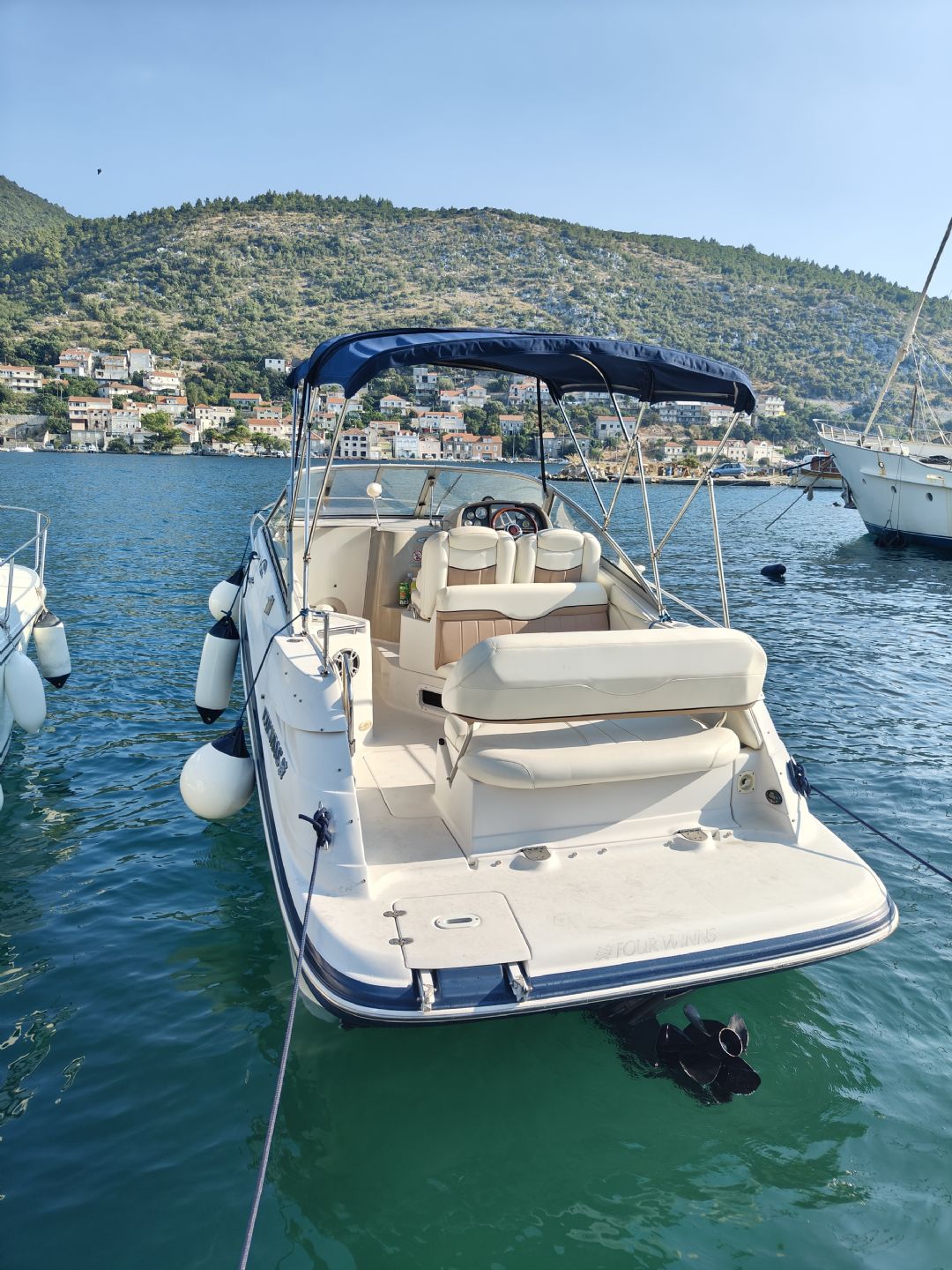 Four Winns 258 VISTA S - 2006