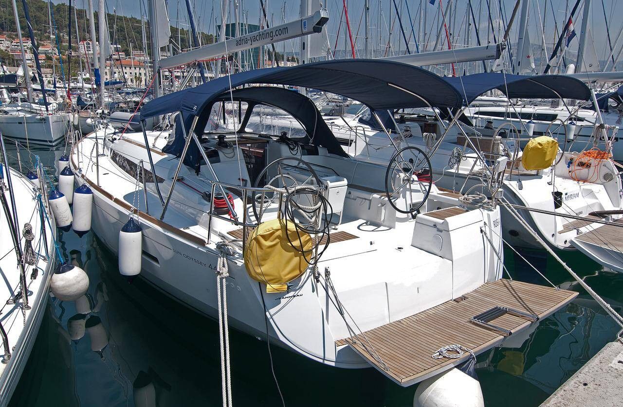 Sun Odyssey 449 - 2016
