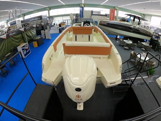Invictus Capoforte FX240 - 2023