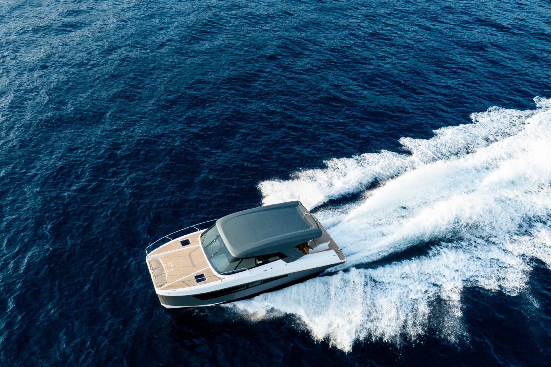 MAKAI M42 - 2025