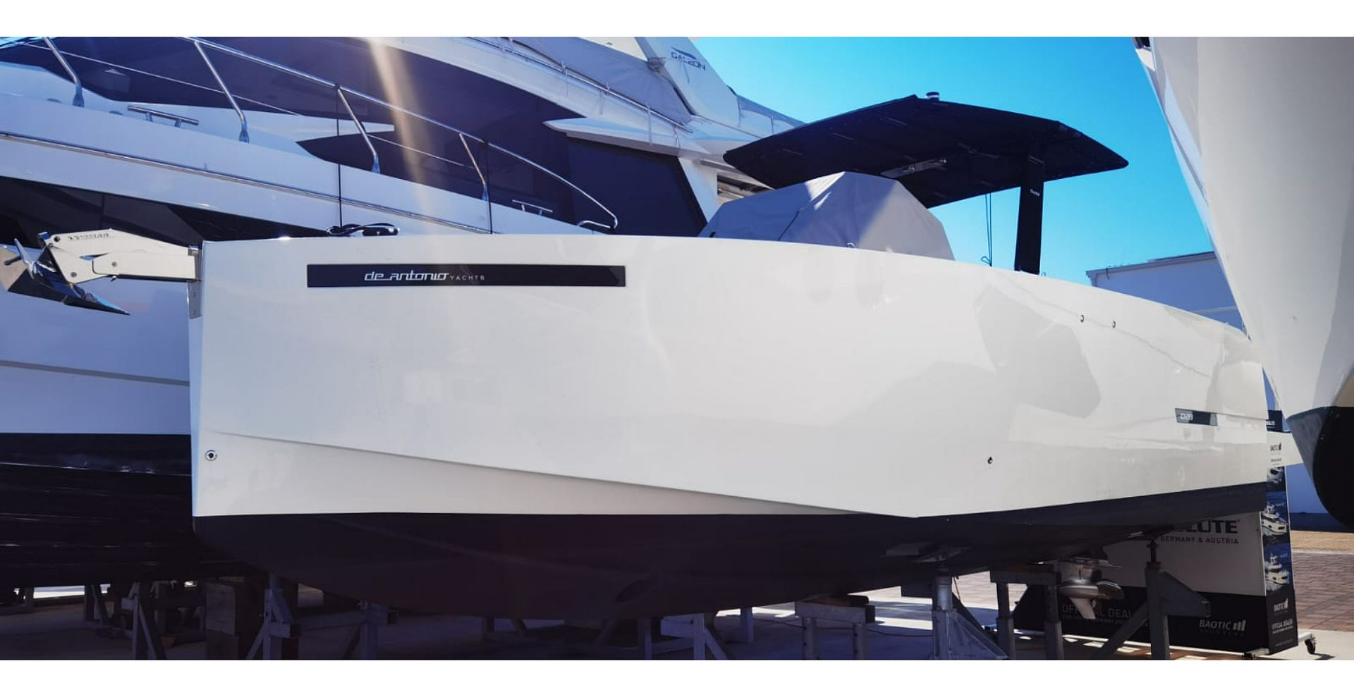 De Antonio Yachts D28 Open - 2024
