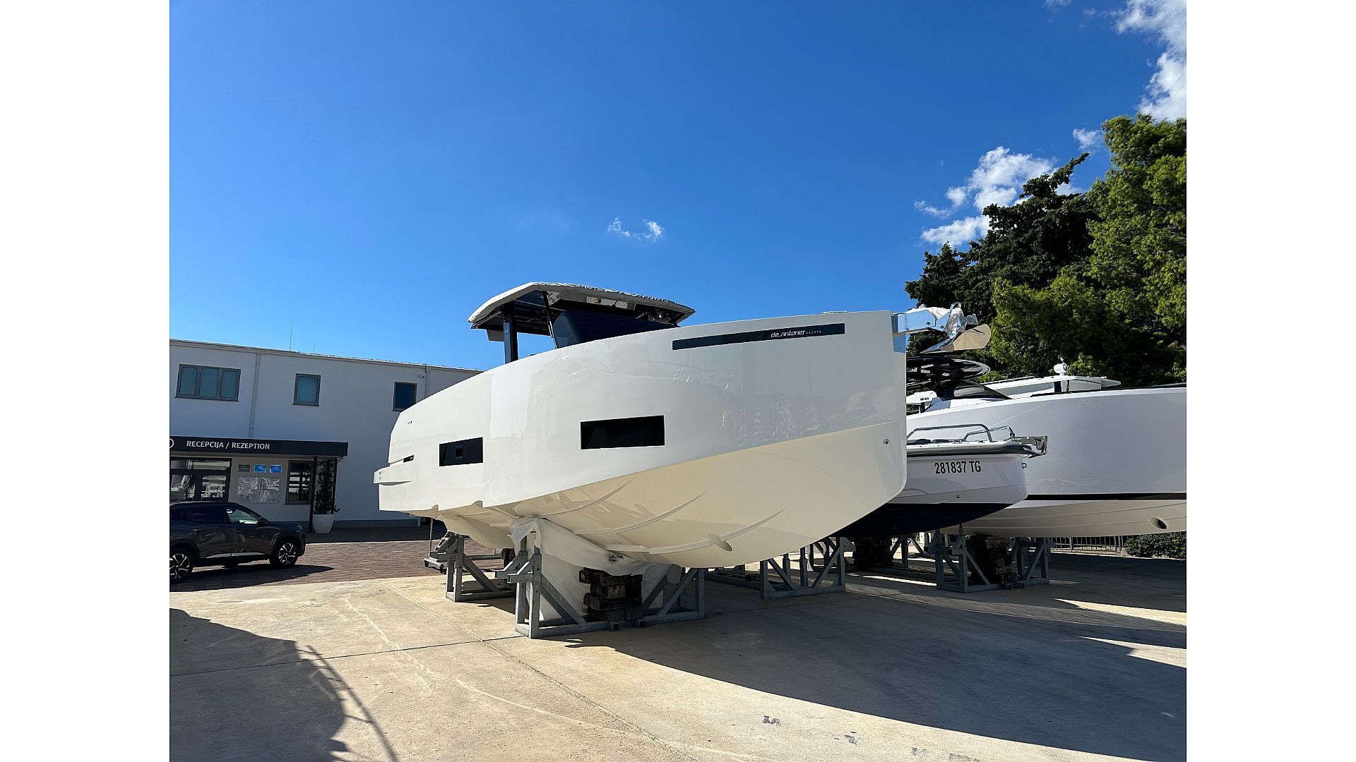 De Antonio Yachts D42 Open - 2023