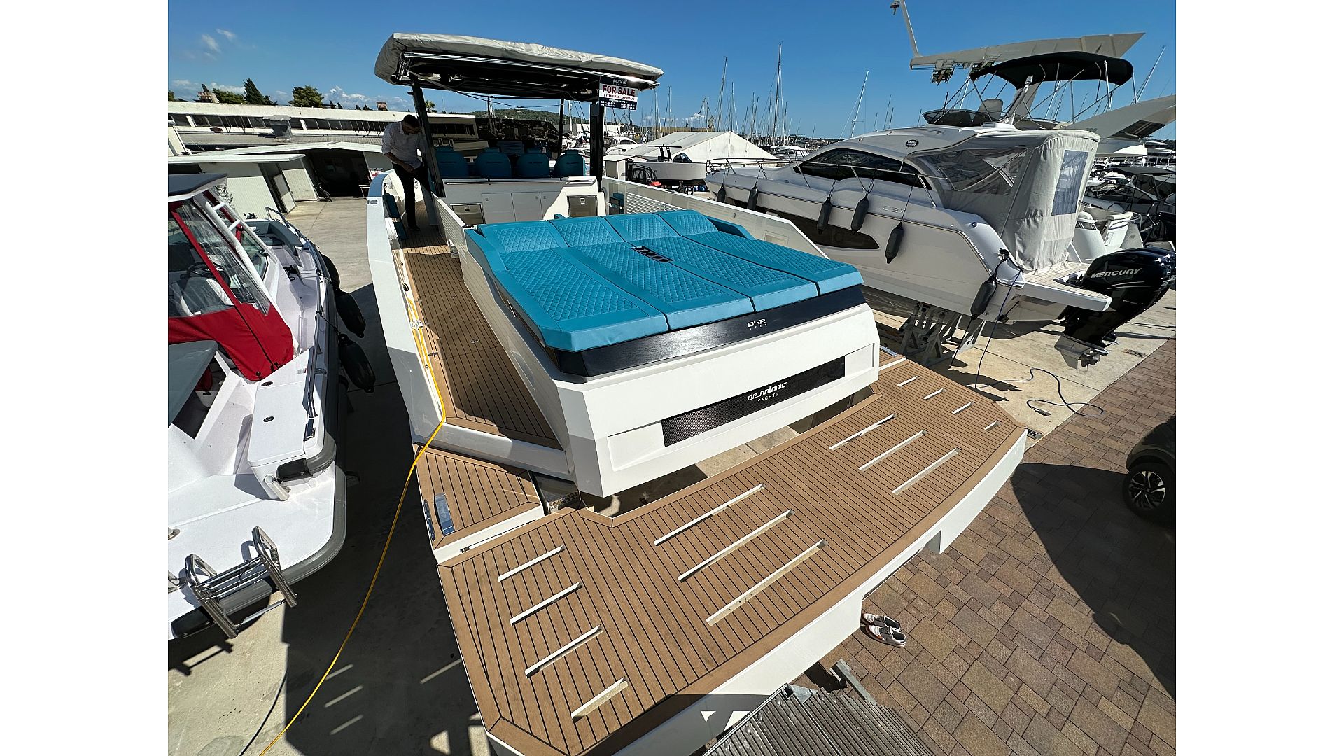 De Antonio Yachts D42 Open - 2023