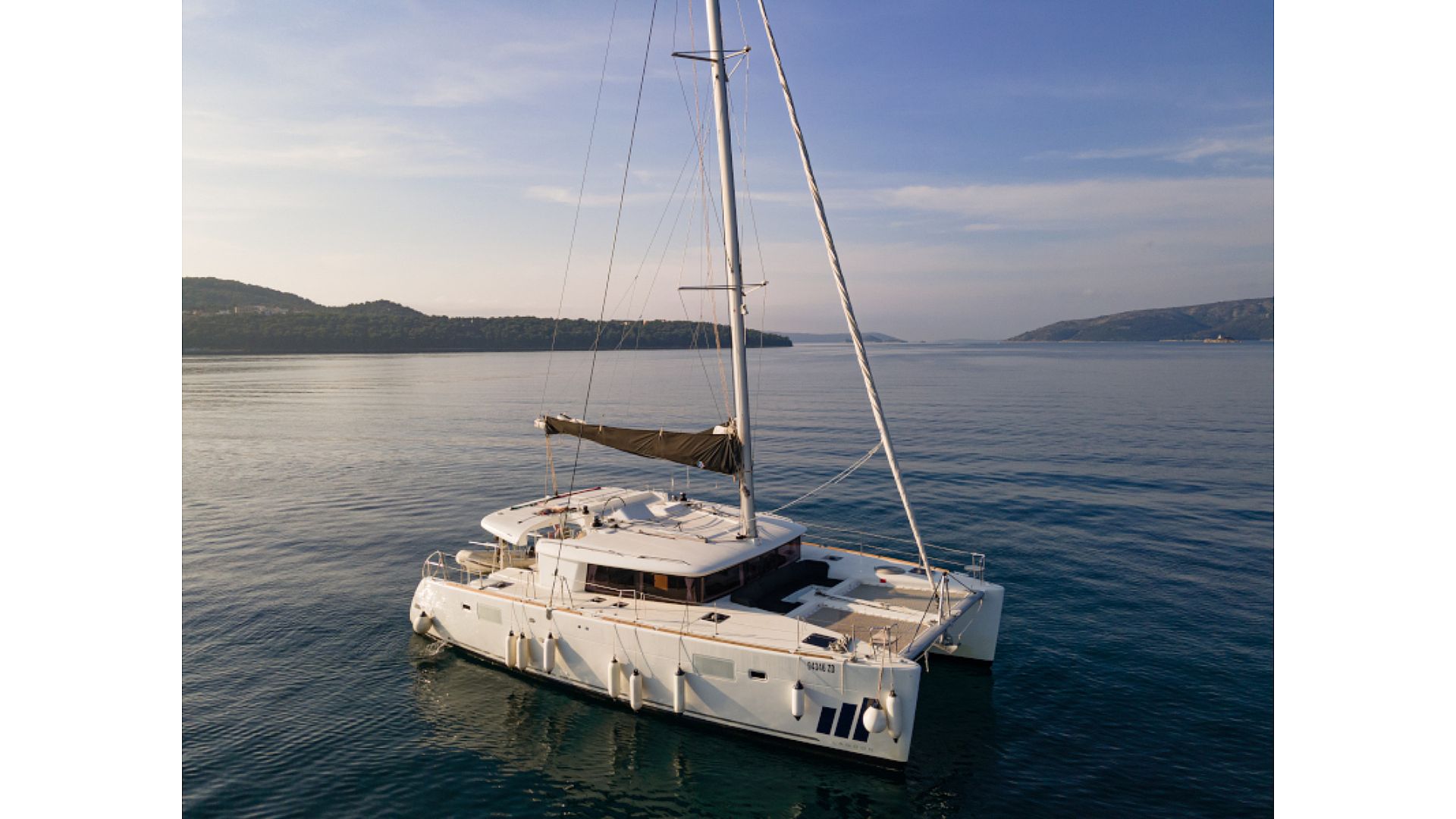 Lagoon 450 Fly - 2018