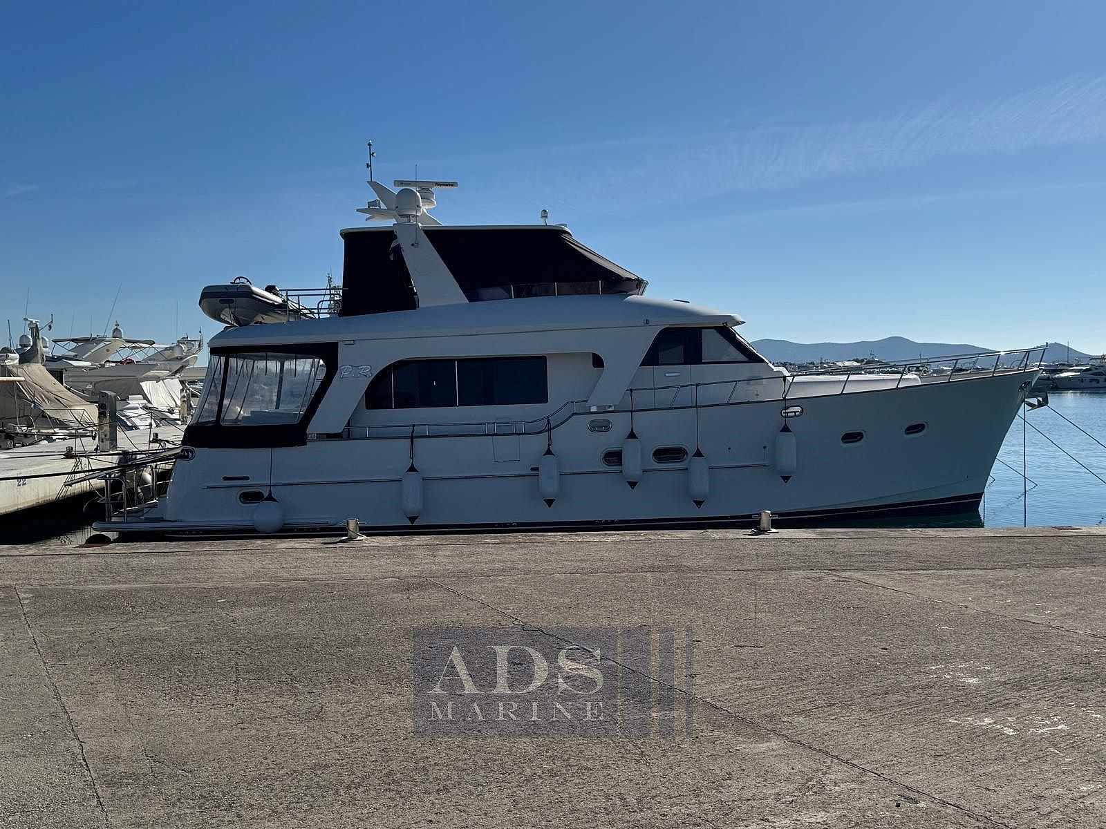 Explorer 58 - 2015