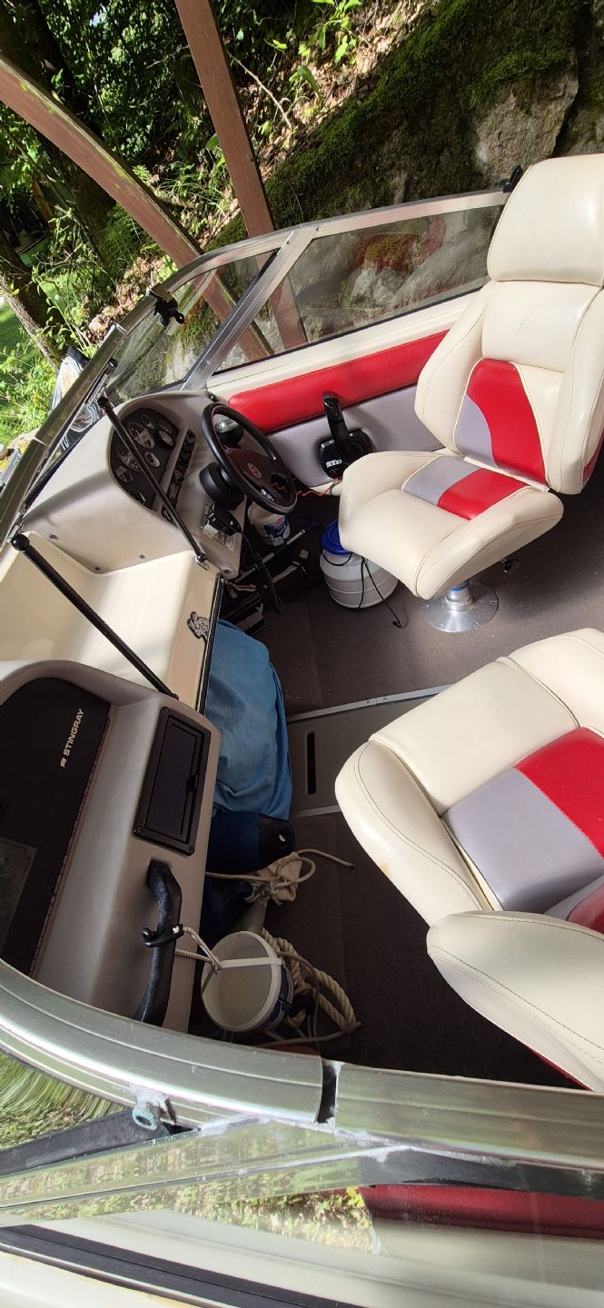 Stingray Gliser 558 ZPX - 1994