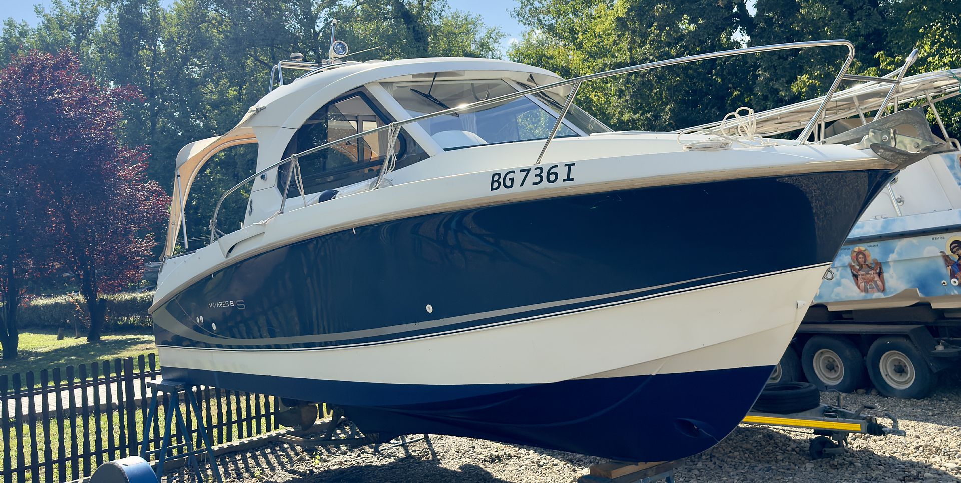 Beneteau Antares 8 S - 2011
