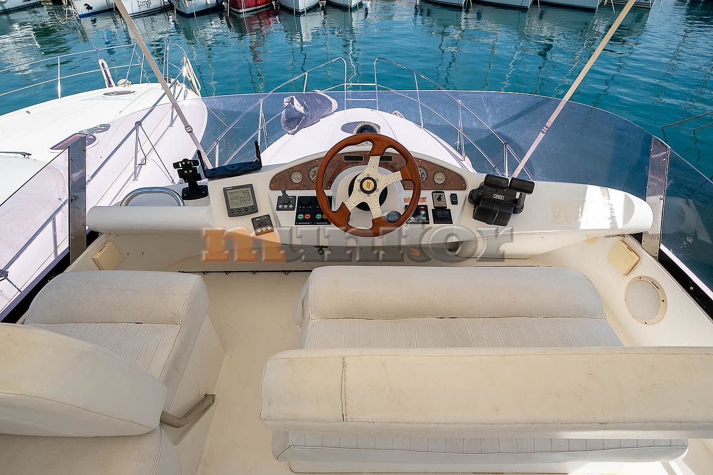 Galeon 330 Fly - 2004