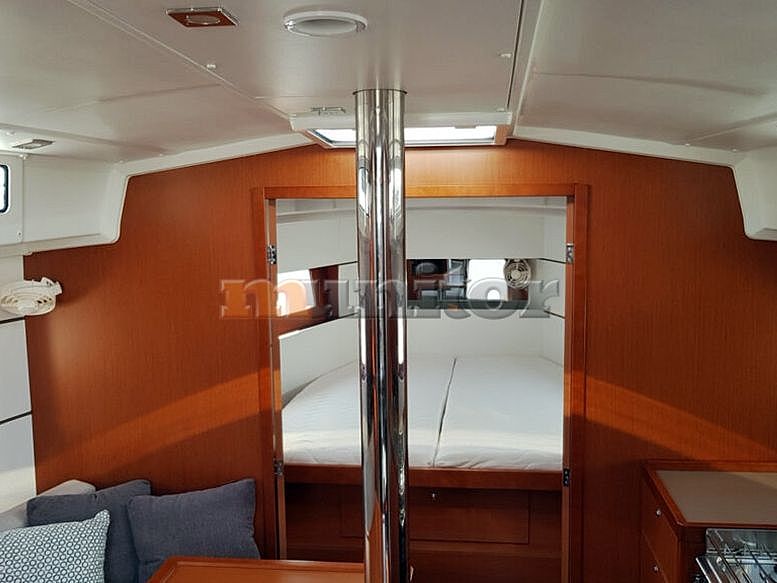 Beneteau Oceanis 38.1 - 2018