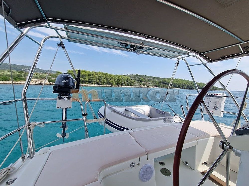 Beneteau Oceanis 37 - 2009