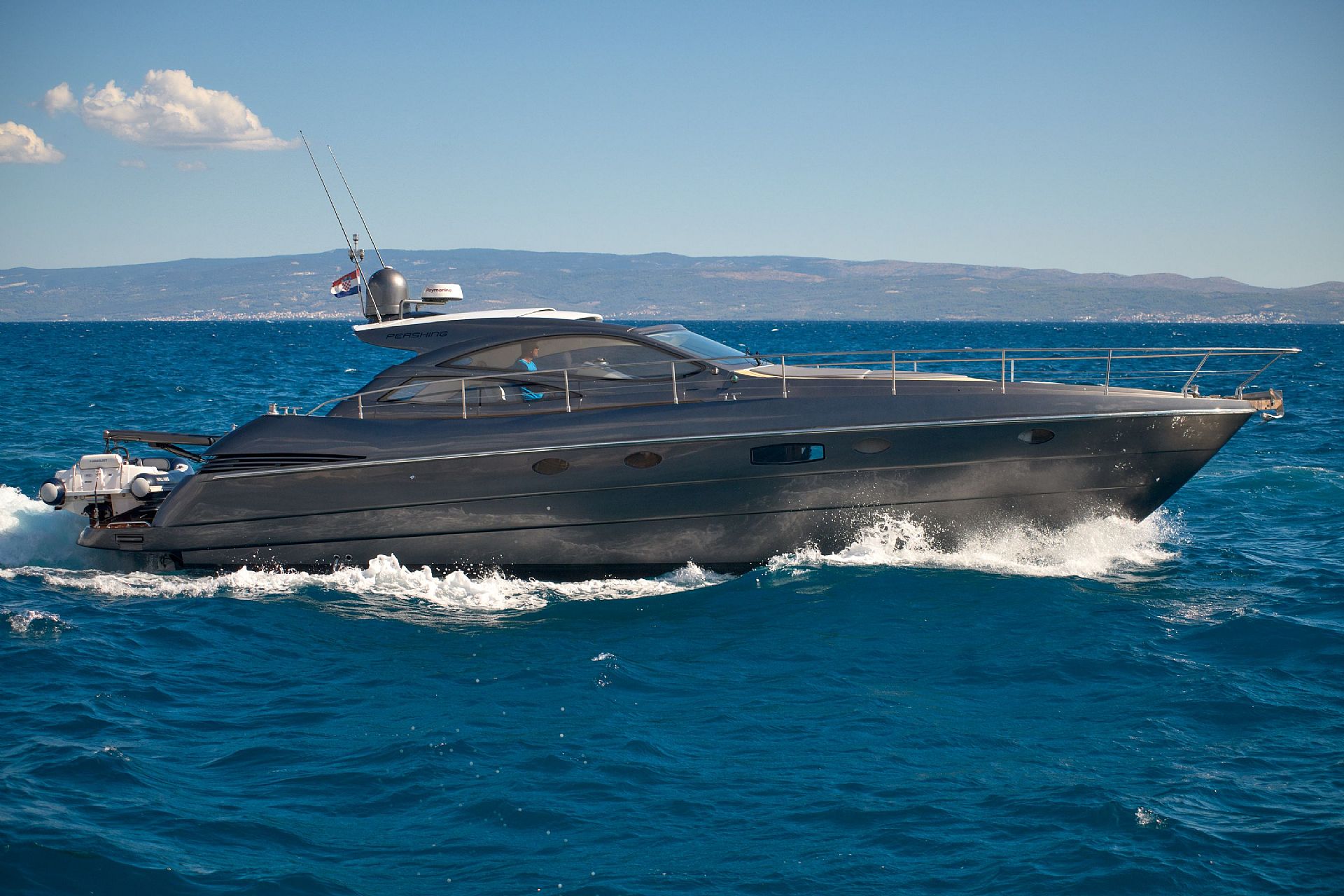 Pershing 50 - 2004