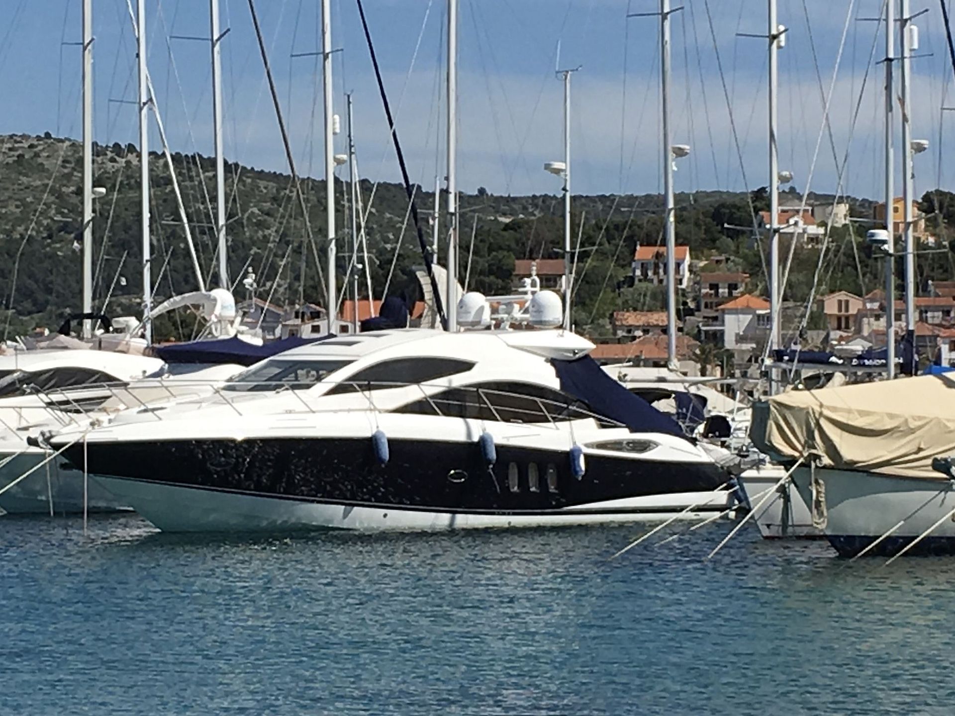 Sunseeker Predator 52 - 2011