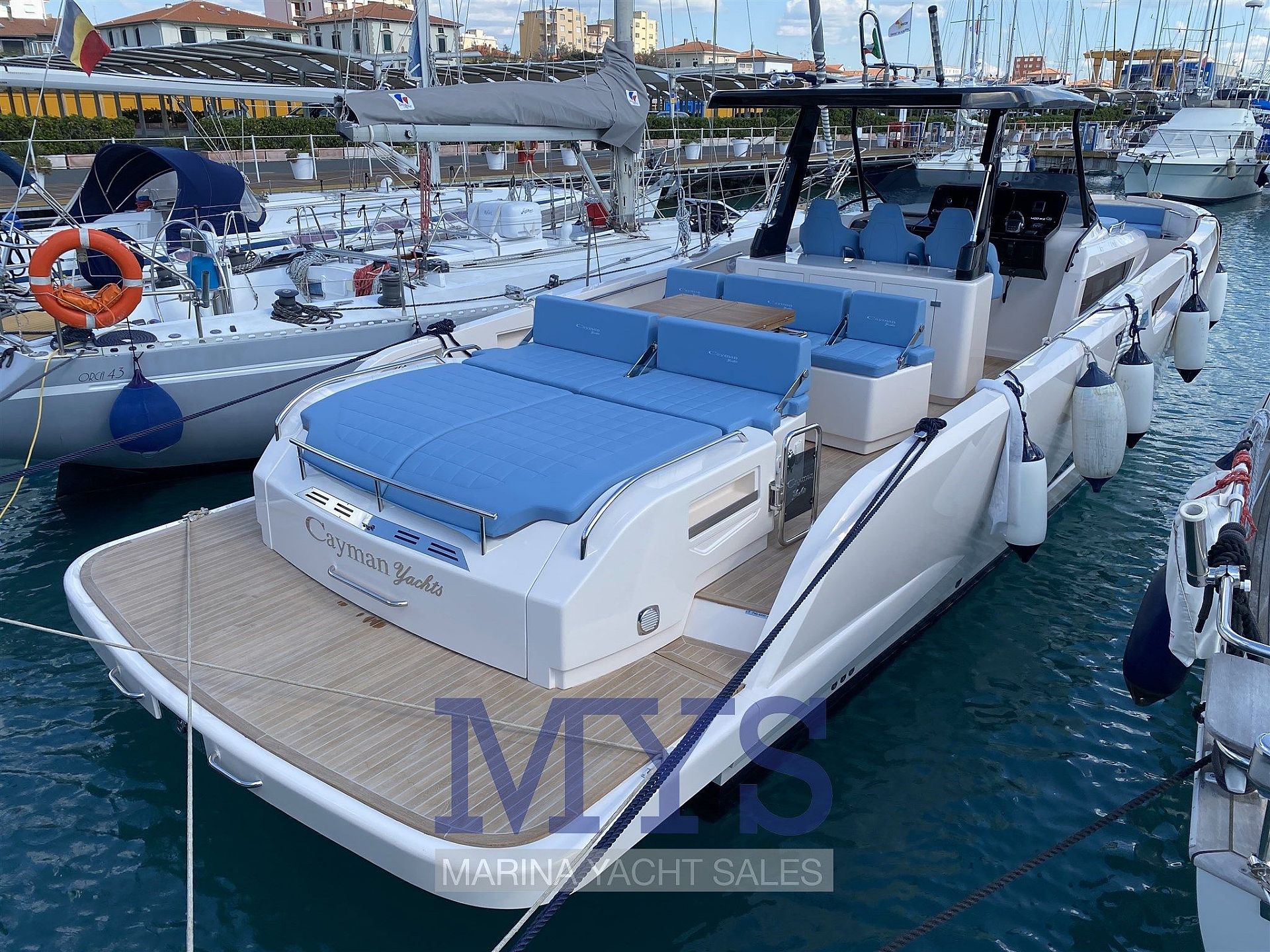 Cayman 400 WA - 2026