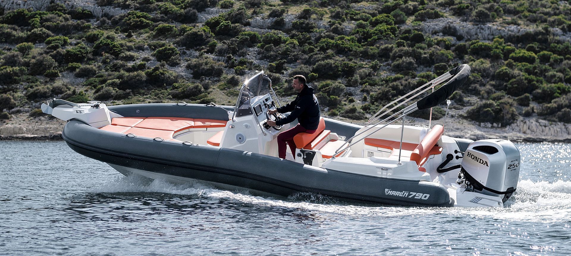 Marlin 790 Dynamic + Honda 250hp - POSEBNA PONUDBA NOVO - 2025