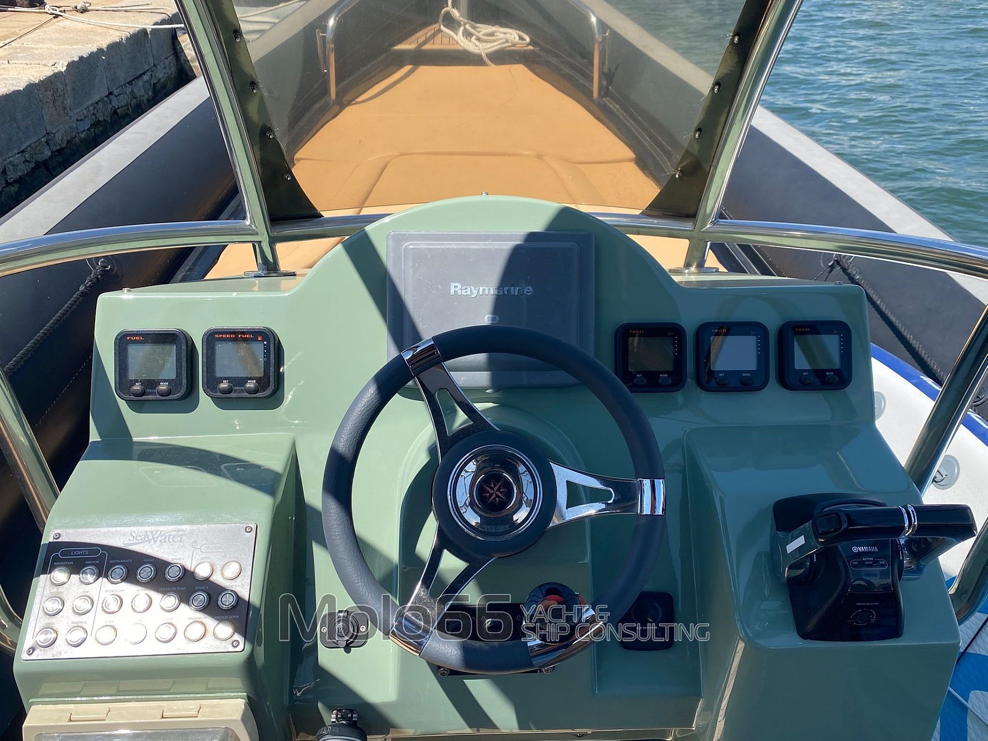 Sea Water CONVERTIBLE 410 - 2008
