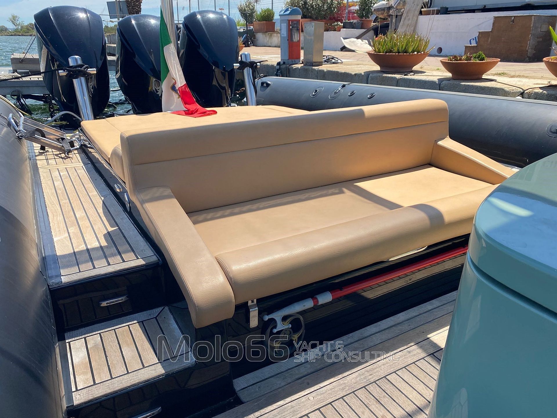 Sea Water CONVERTIBLE 410 - 2008