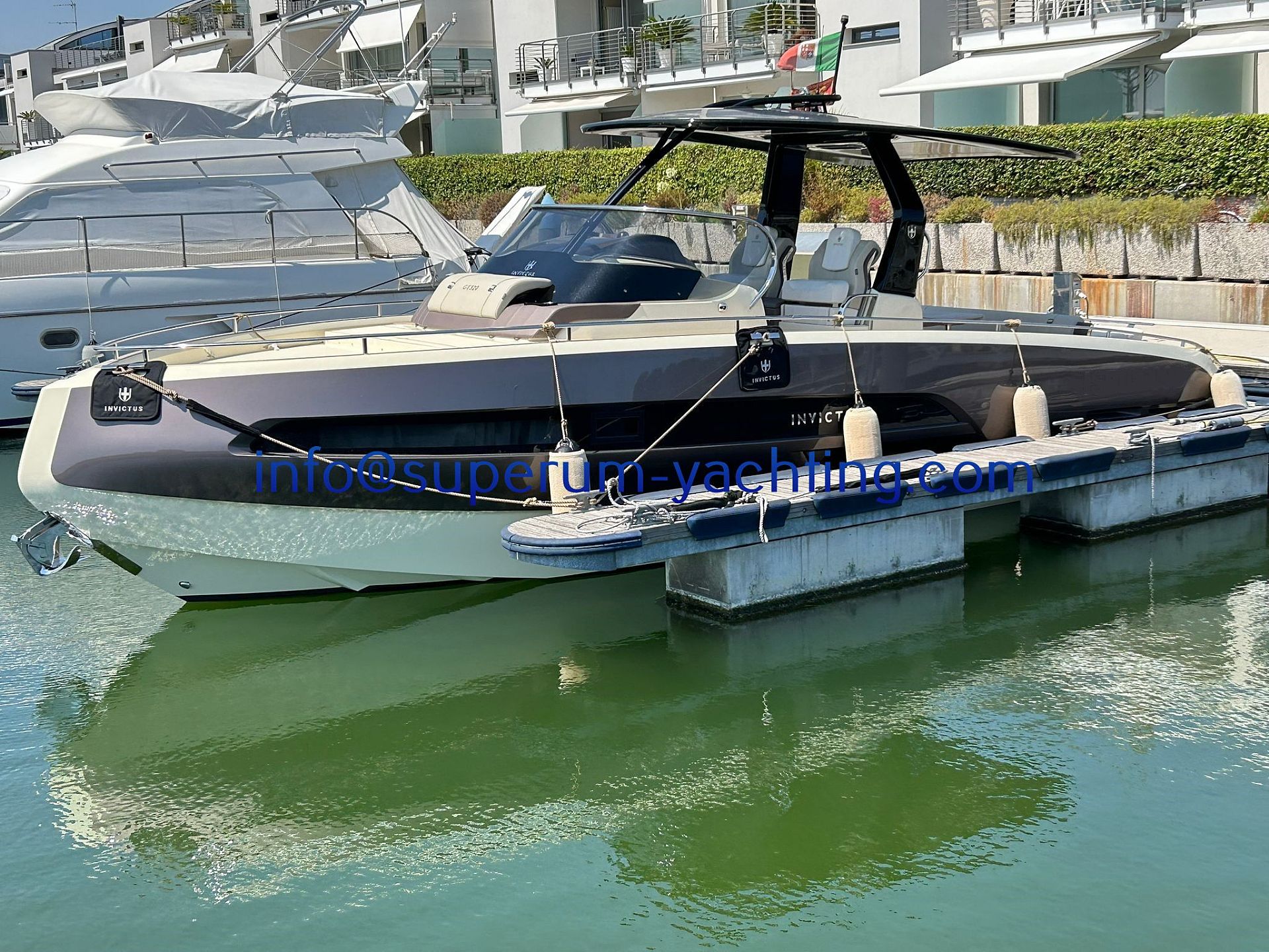 Invictus GT 320 - 2024
