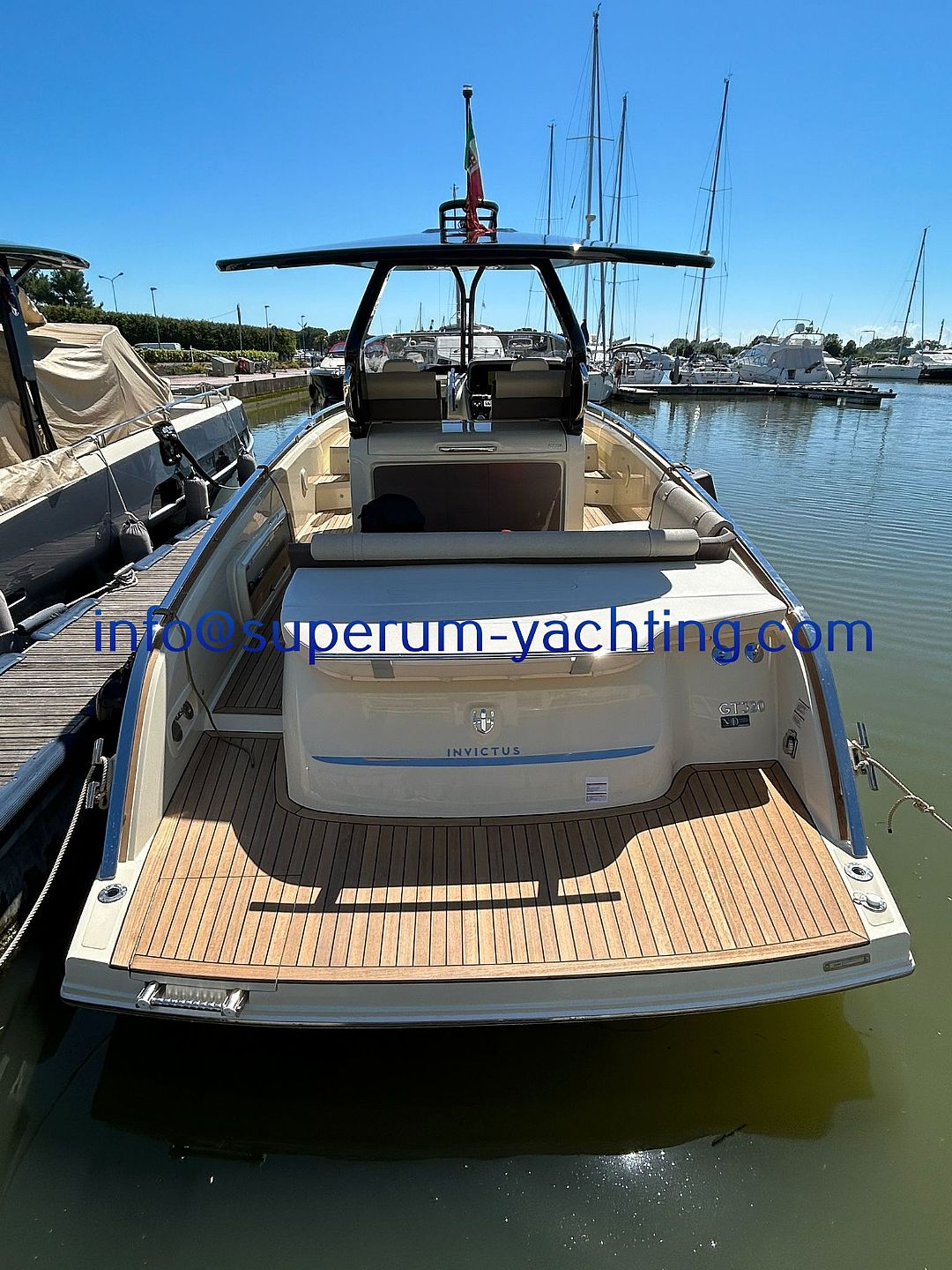Invictus GT 320 - 2024