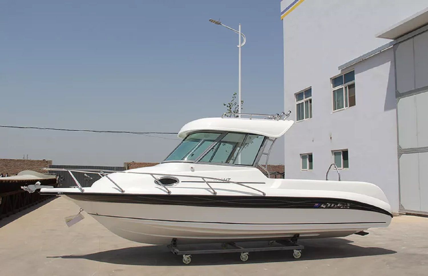 Shine 655HT - 2025