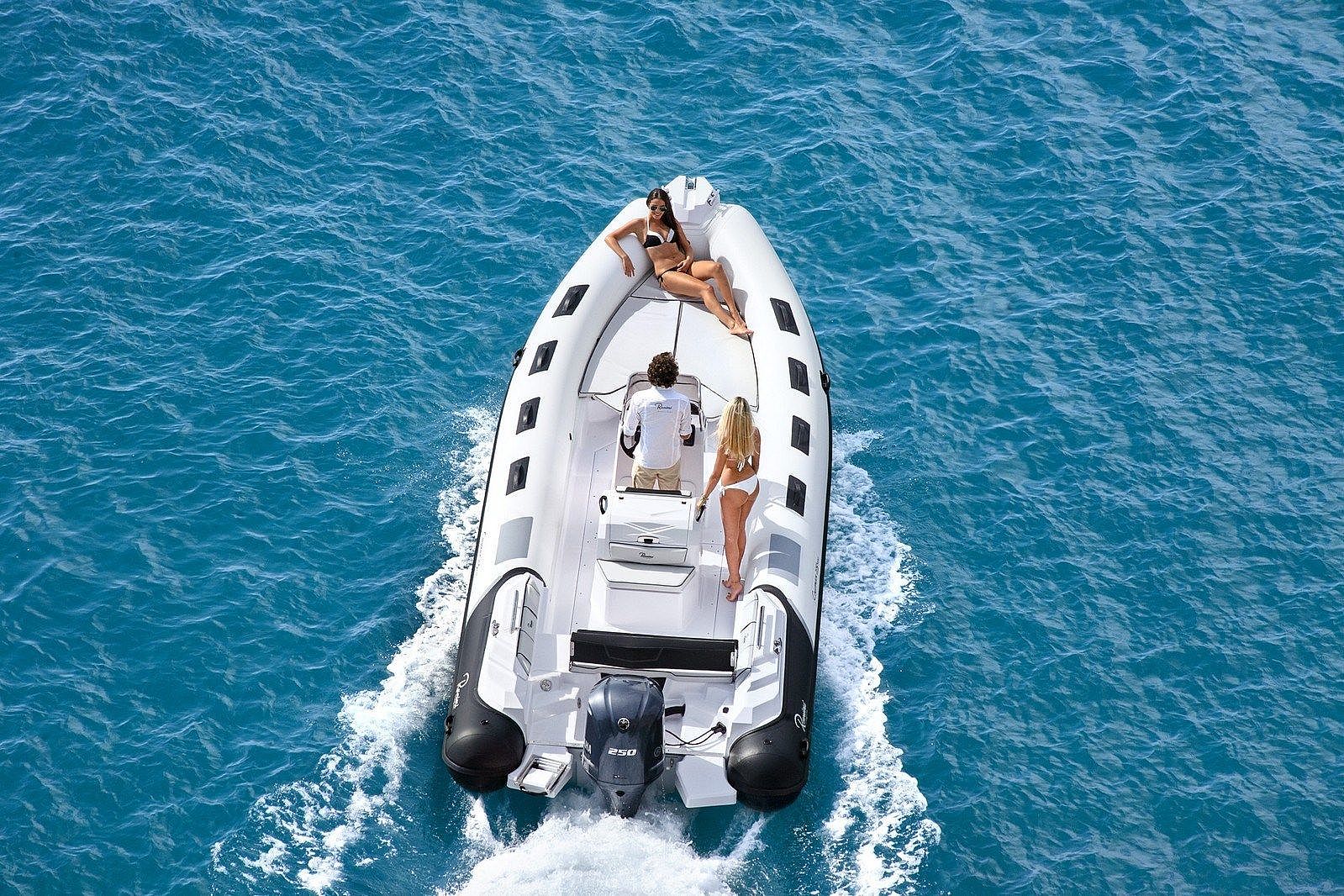 Ranieri International Cayman 26 Sport - 2026