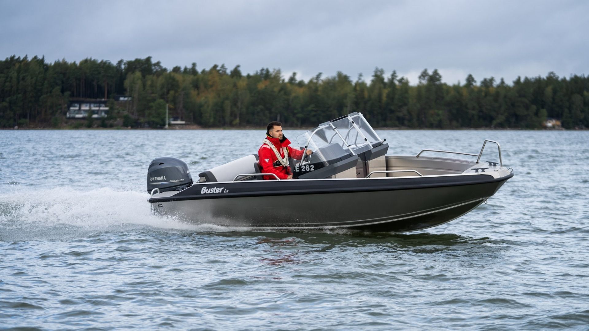 BUSTER LX+ YAMAHA F60- NOVOST NA NA�EM TRGU - 2025