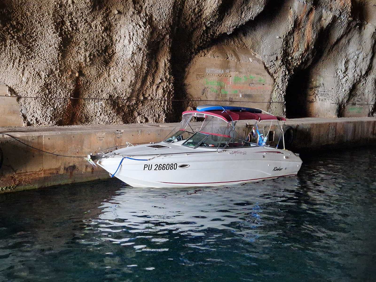 Rinker Captiva 272 - 1998