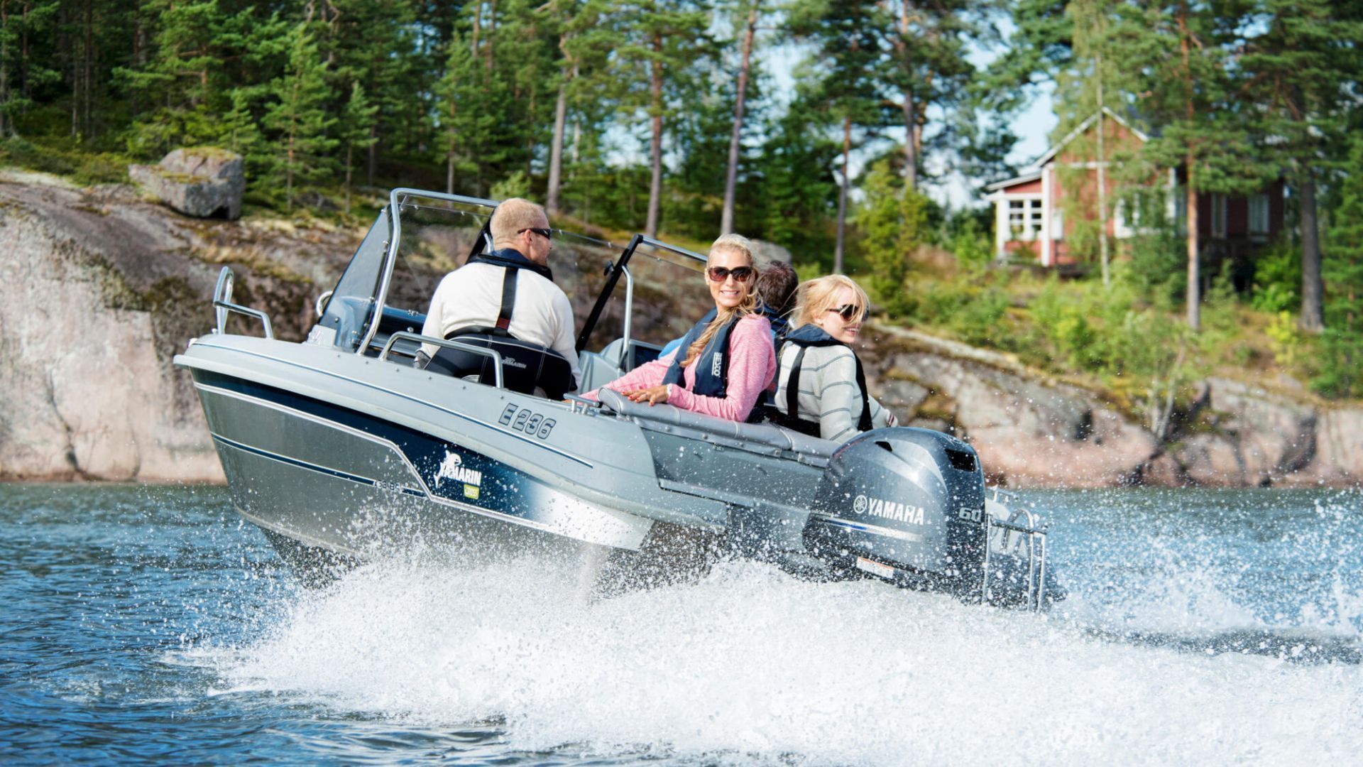 Yamaha F60 HET L   1. SERVIS GRATIS - 2025