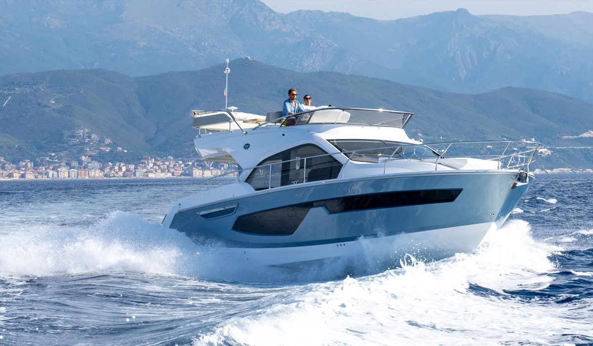 Sessa Marine FLY 42 - 2026