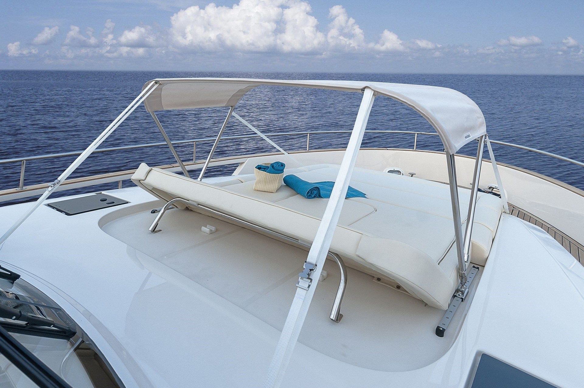 Greenline Yachts 48 FLY - 2026