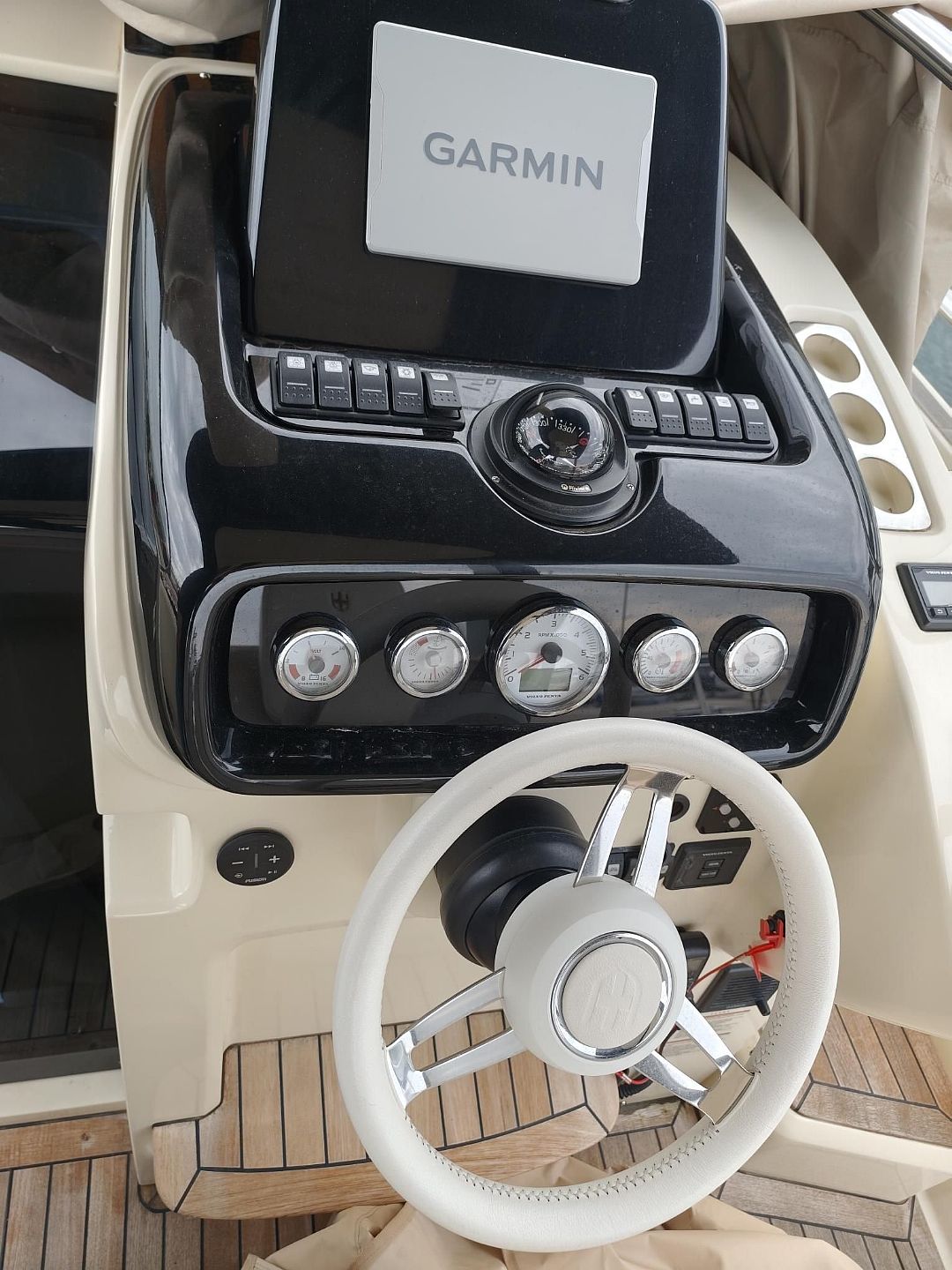 Invictus GT280 - 2024