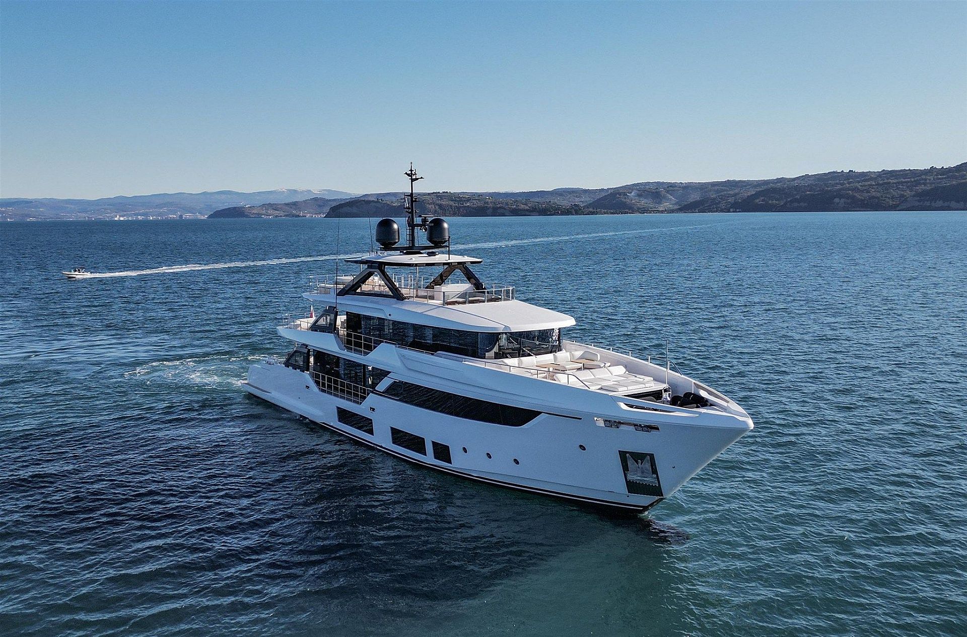 Custom Line Navetta 38 - 2025 - for sale: 19500000.-EUR