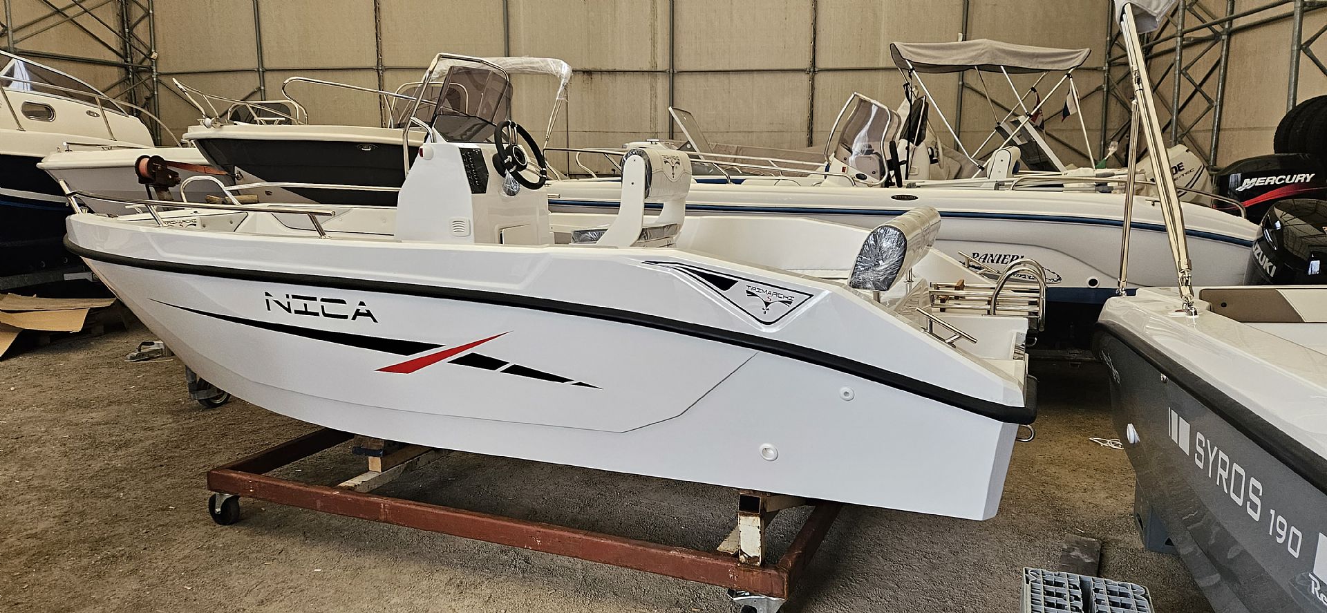 Trimarchi Nica 530 - 2026