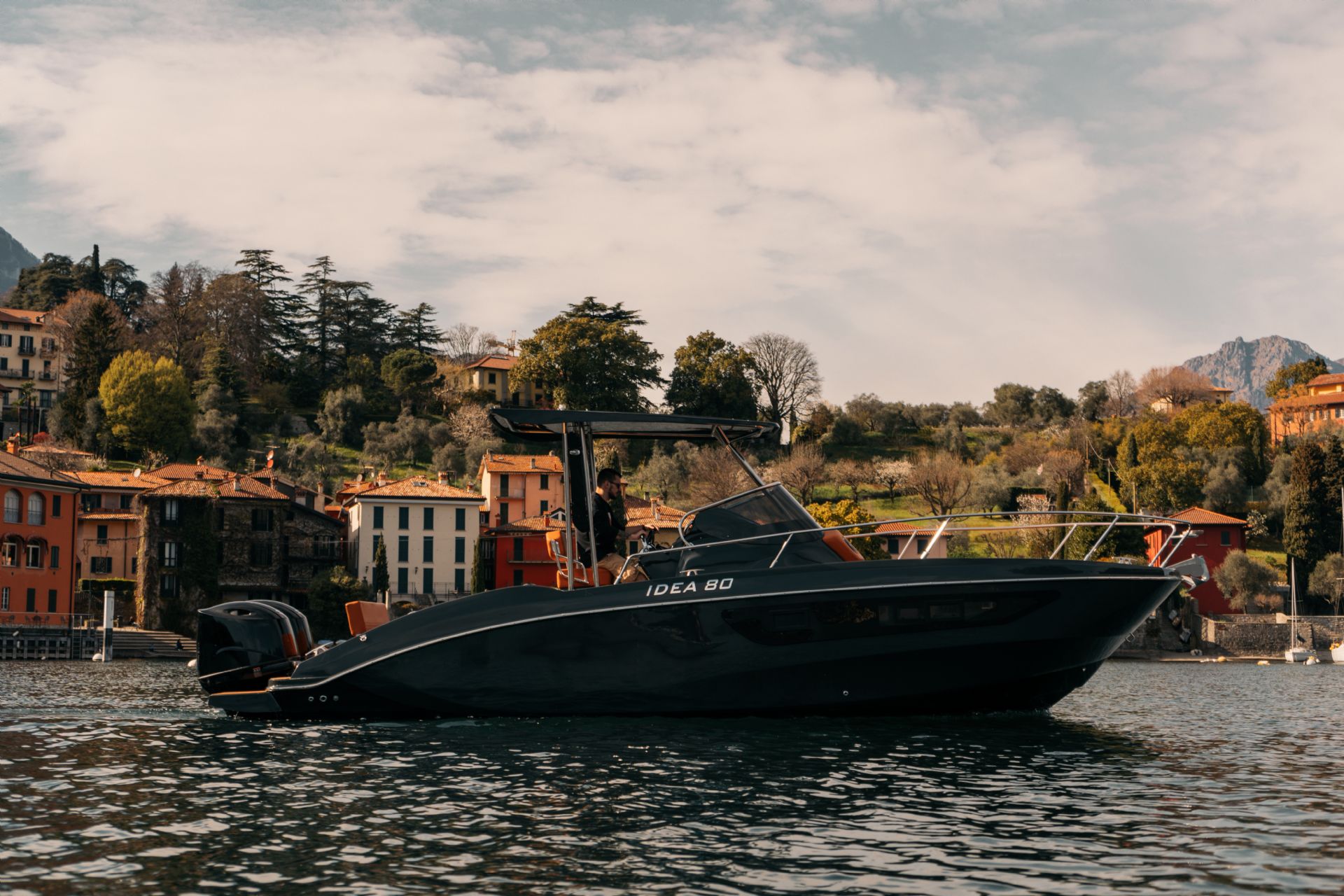 Idea Marine 80 Bellagio+Suzuki 2x200 KS - 2025
