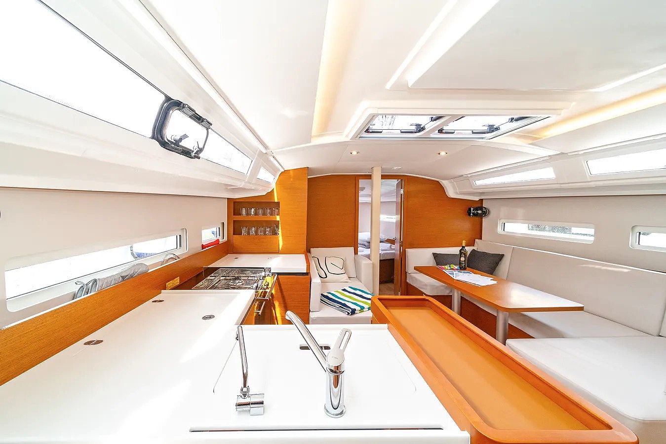 Jeanneau Sun Odyssey 410 - 2023
