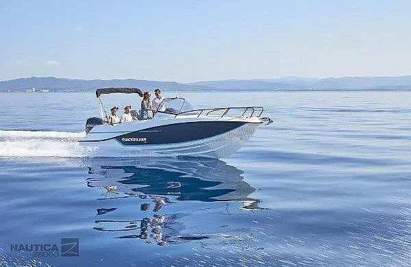 Quicksilver Activ 675 Sundeck - 2026