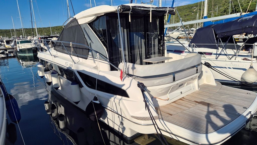 Bavaria S36 coupe - 2018 - for sale: 219000.-EUR