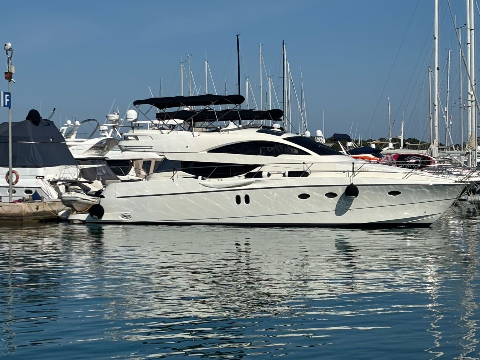 Numarine 54 Fly - 2007 - for sale: 330000.-EUR