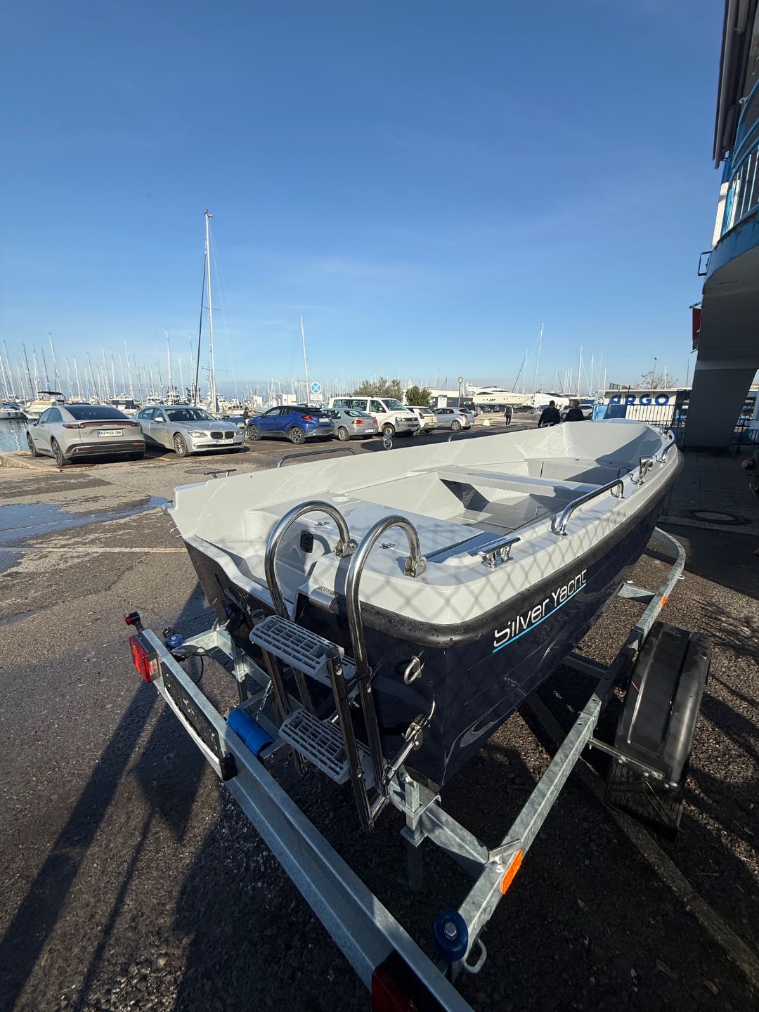 Silver Yacht 405 Na zalogi - 2025